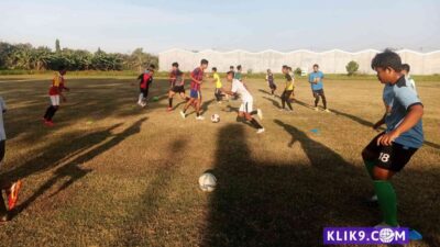 Unika Soccer School