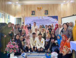 Dosen UWKS Beri Pelatihan Keuangan Ibu-ibu UMKM di Benowo