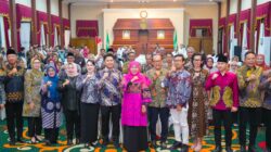 Gubernur Khofifah Siapkan Strategi Hadapi Dinamika Geopolitik