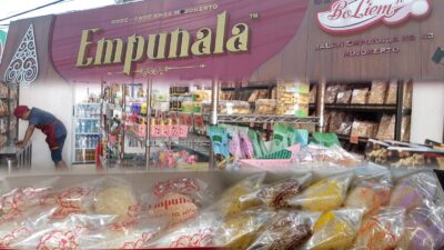 Onde-onde Khas Mojokerto Toko Boliem Jalan Empunala