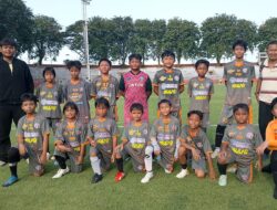 PSG Unika U12 Terus Belajar di Surabaya Legend Soccer